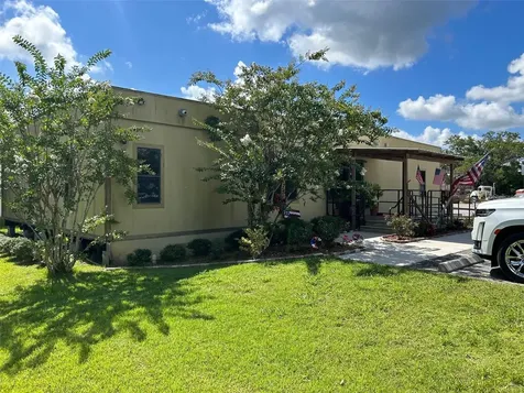 2729 W Main Street Leesburg FL 34748