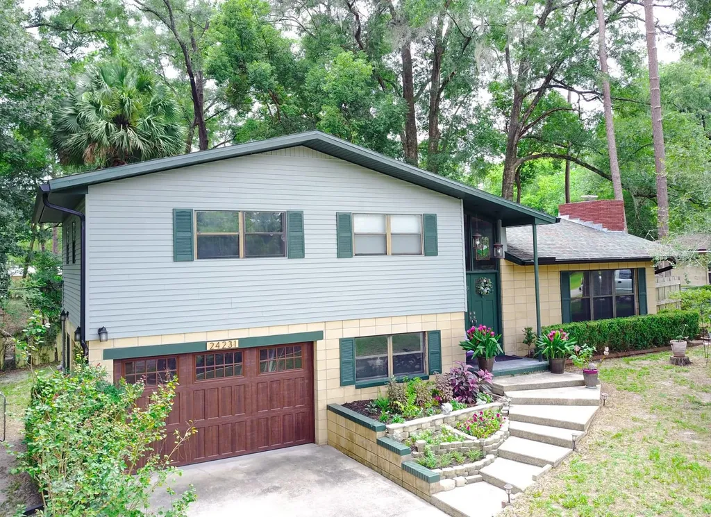 24231 NW 191st Avenue High Springs FL 32643