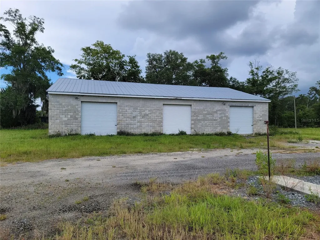 11580 SE Us Highway 441 Belleview FL 34420