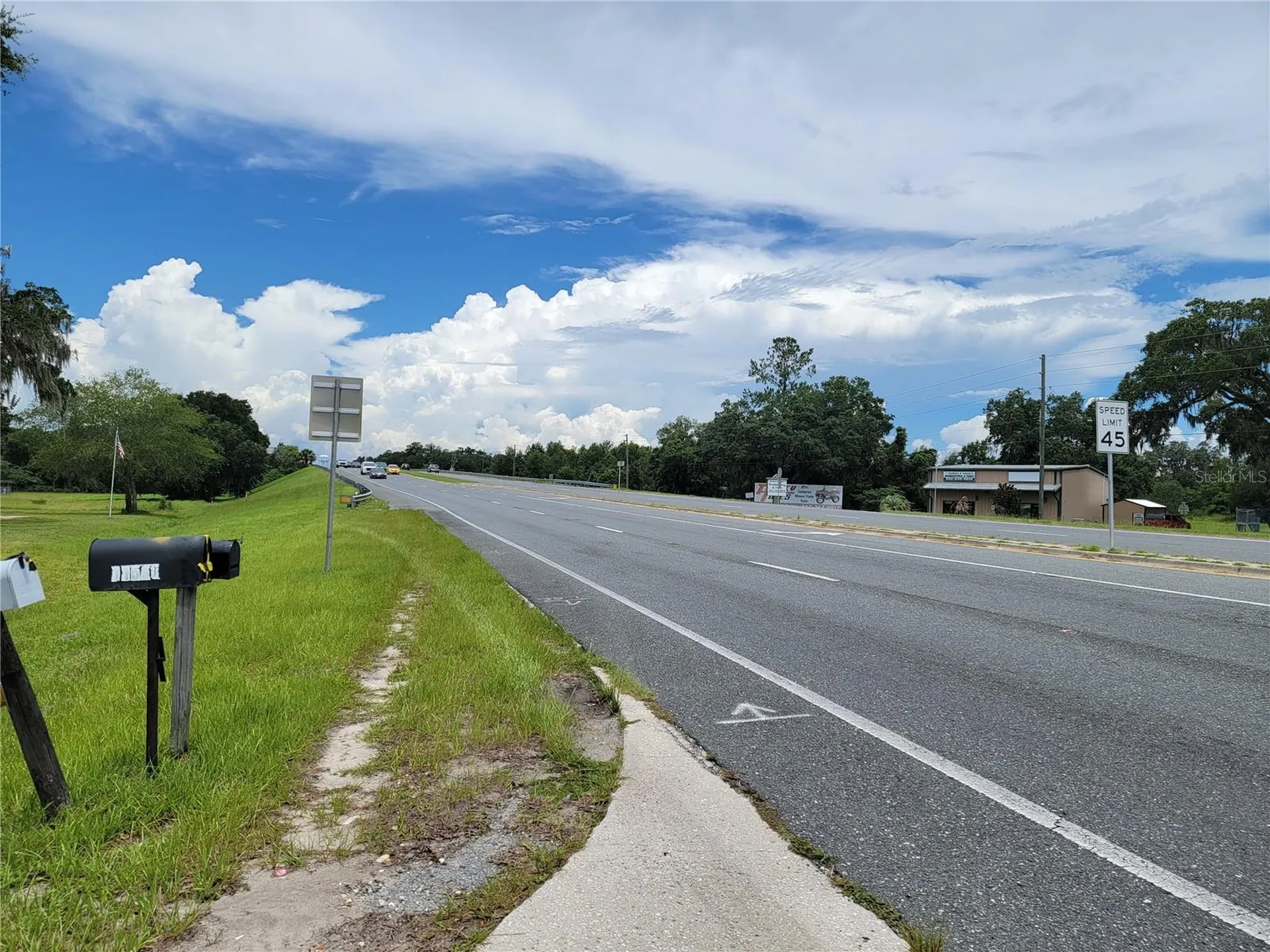 11580 SE Us Highway 441 Belleview FL 34420