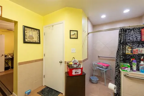 3206 W Leila Avenue Tampa FL 33611