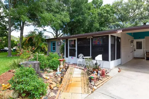 3206 W Leila Avenue Tampa FL 33611