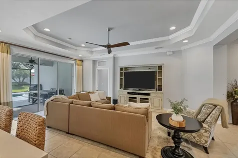 4803 Silvermoss Drive Sarasota FL 34243