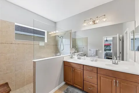 4803 Silvermoss Drive Sarasota FL 34243