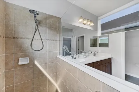 4803 Silvermoss Drive Sarasota FL 34243