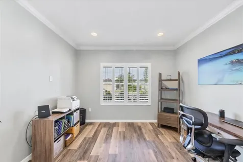 4803 Silvermoss Drive Sarasota FL 34243
