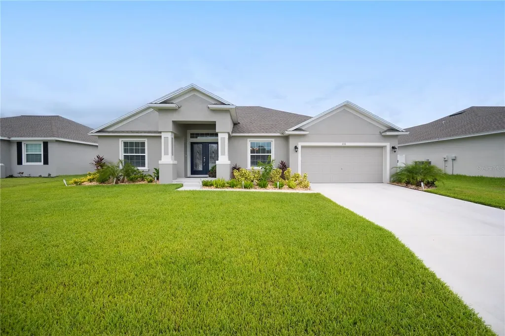 216 Cove At Eagle Lake Circle Eagle Lake FL 33839