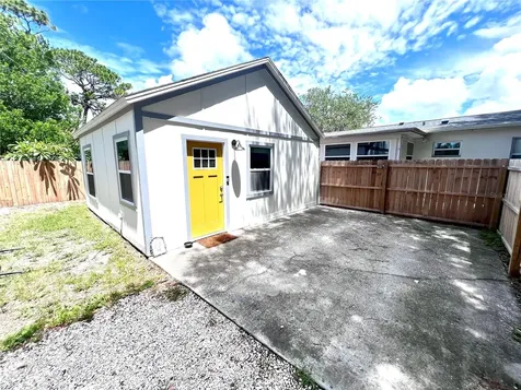5550 9th Avenue N St Petersburg FL 33710