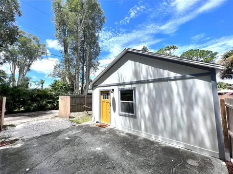 5550 9th Avenue N St Petersburg FL 33710