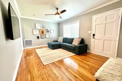 5550 9th Avenue N St Petersburg FL 33710