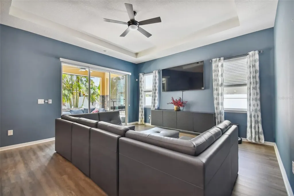 10413 Hampton Meadow Way Riverview FL 33578