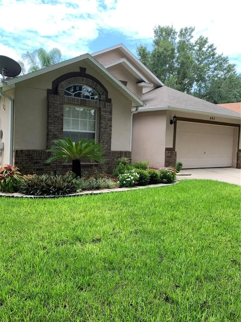 445 Lisa Karen Circle Apopka FL 32712
