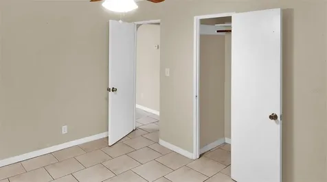 4310 78th Way N St Petersburg FL 33709