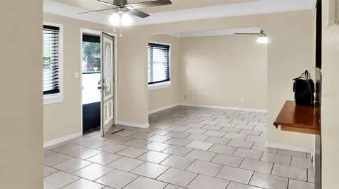 4310 78th Way N St Petersburg FL 33709