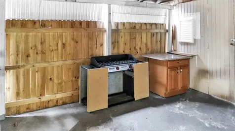 4310 78th Way N St Petersburg FL 33709
