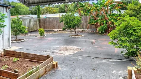 4310 78th Way N St Petersburg FL 33709