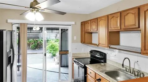 4310 78th Way N St Petersburg FL 33709