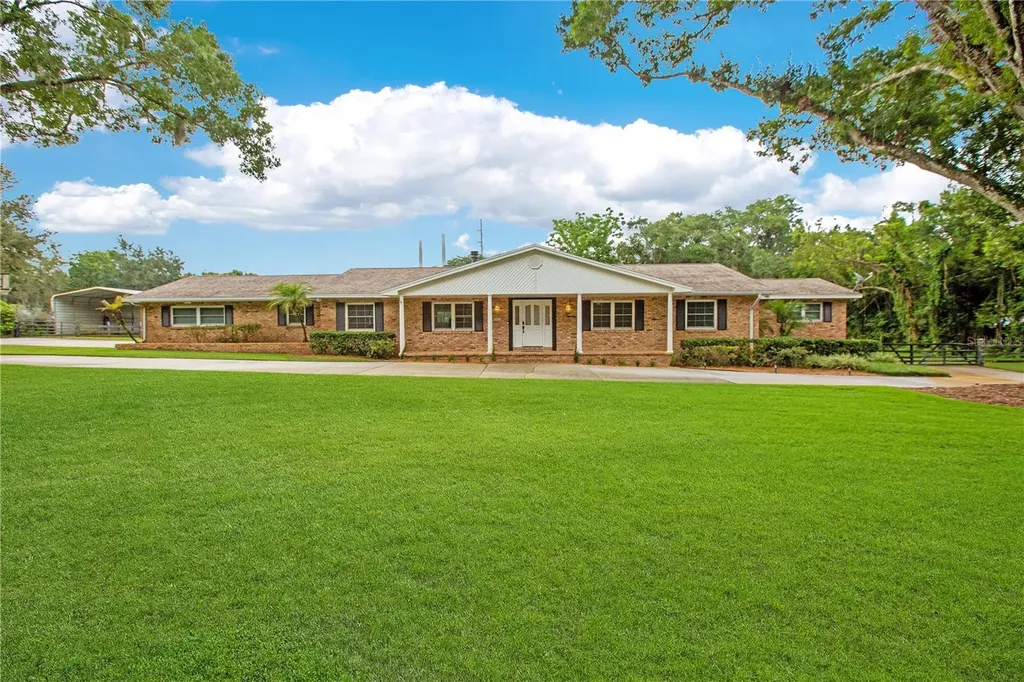 256 Lazy Acres Lane Longwood FL 32750