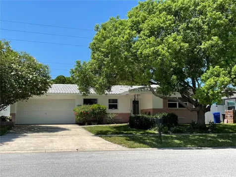 923 Santa Monica Drive Dunedin FL 34698