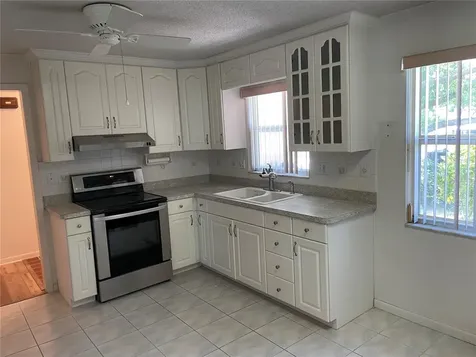 923 Santa Monica Drive Dunedin FL 34698
