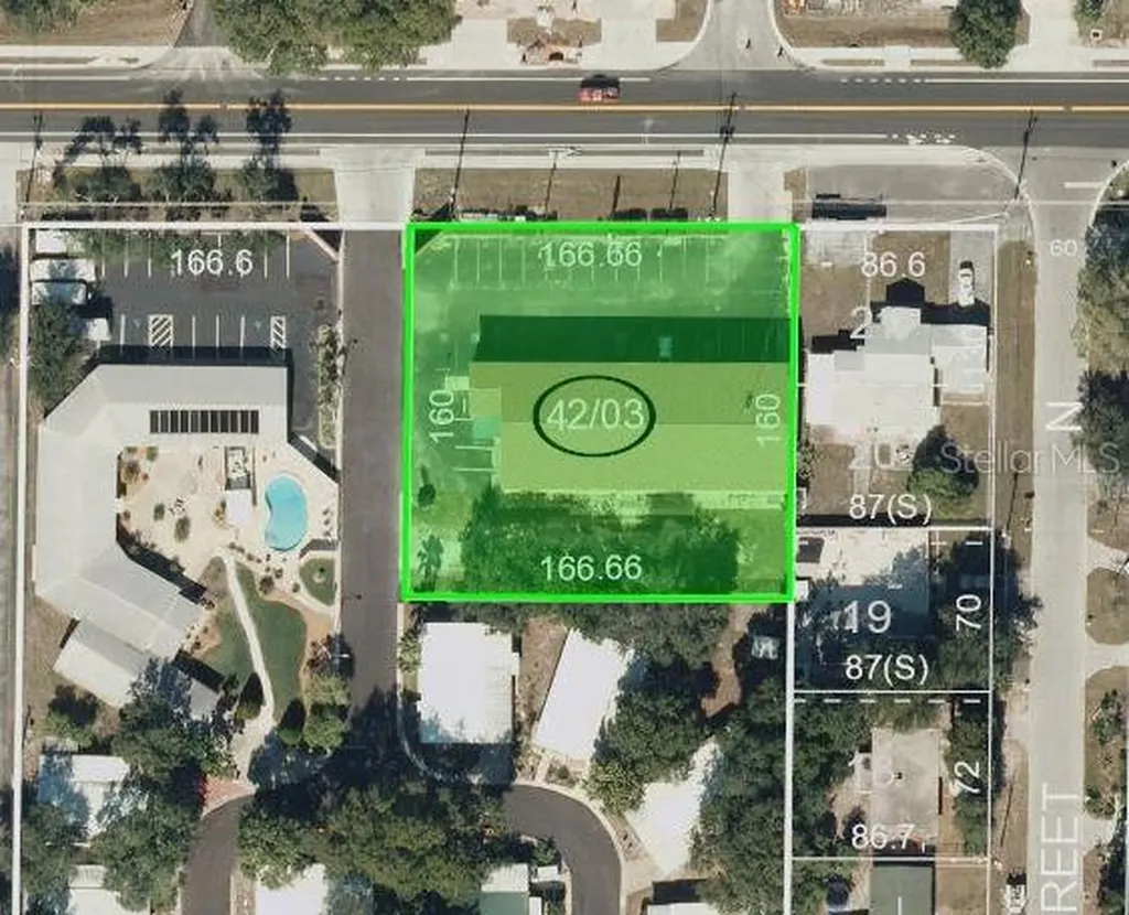 6880 46th Avenue N St Petersburg FL 33709