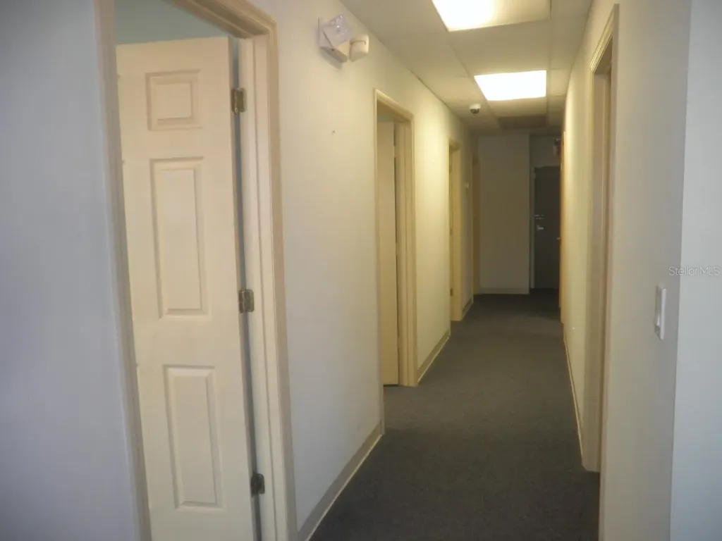 6880 46th Avenue N St Petersburg FL 33709