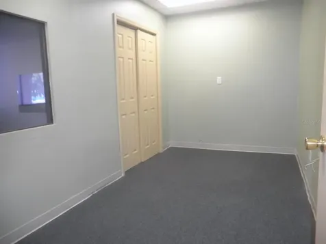 6880 46th Avenue N St Petersburg FL 33709