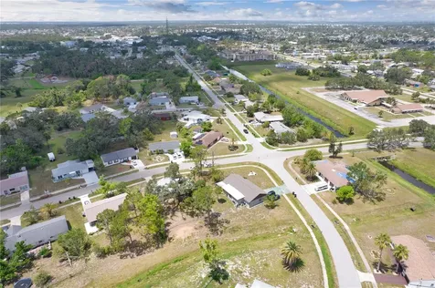 7270 Elyton Drive North Port FL 34287