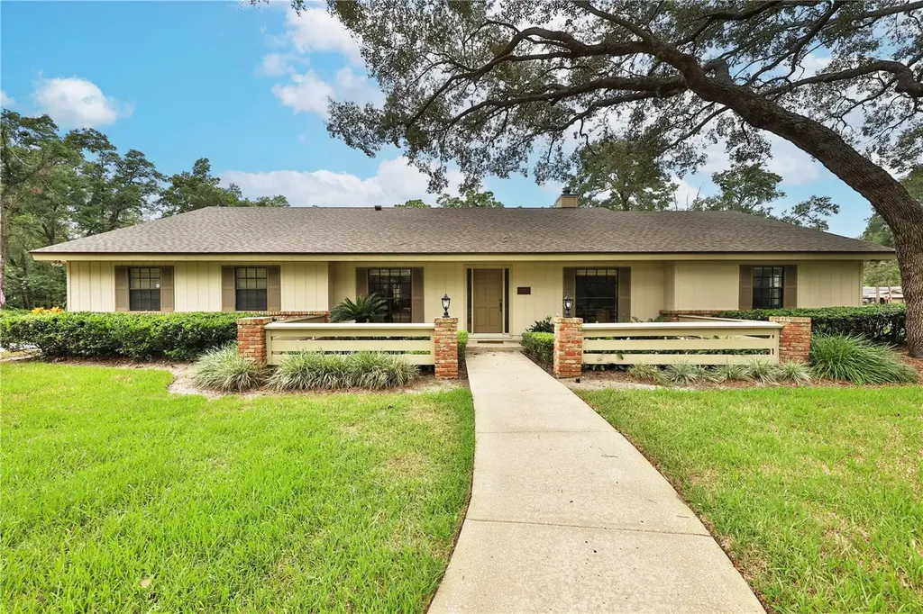 1825 Bent Oak Court Apopka FL 32712