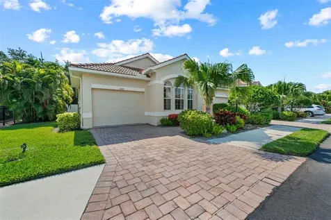 7803 33RD Street E Sarasota FL 34243