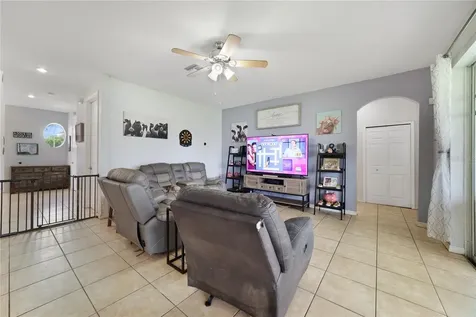4203 Gina Way Kissimmee FL 34746