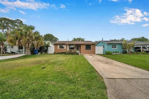 4058 33rd Avenue N St Petersburg FL 33713