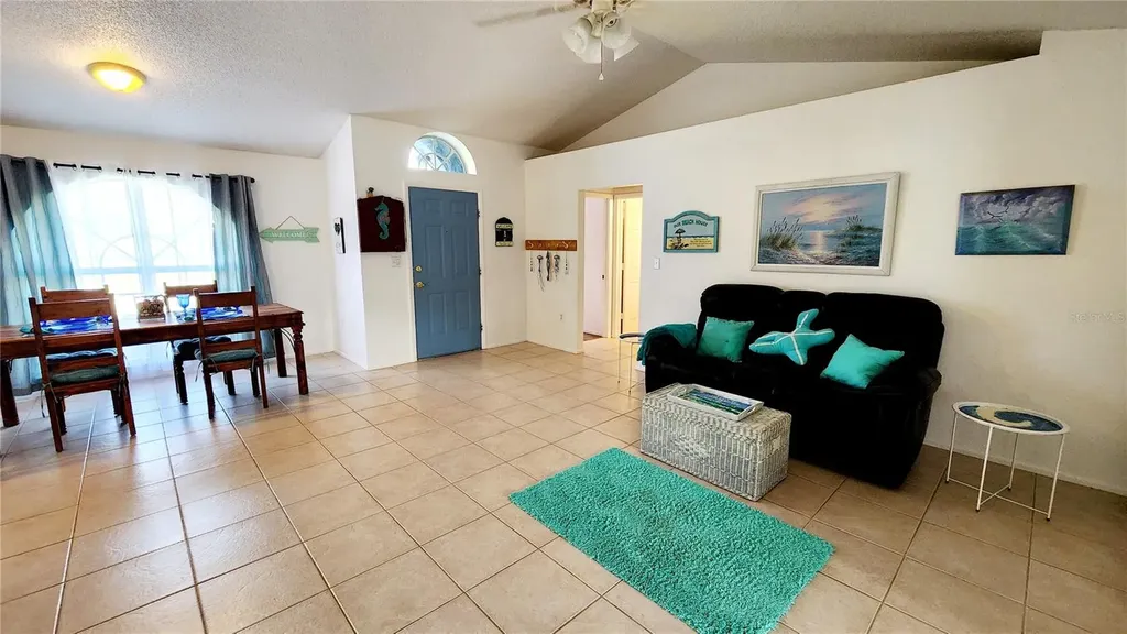 1572 Cass Avenue NW Palm Bay FL 32907