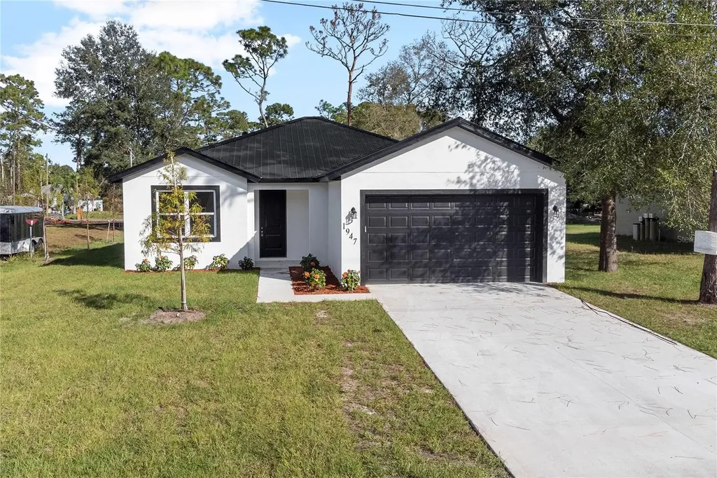 1947 6th Avenue Deland FL 32724