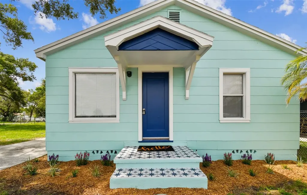 3310 58th Avenue N St Petersburg FL 33714