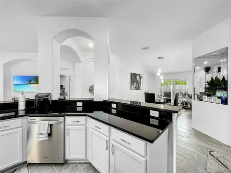 815 Duval Court Safety Harbor FL 34695