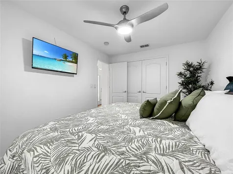 815 Duval Court Safety Harbor FL 34695