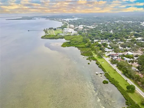 815 Duval Court Safety Harbor FL 34695