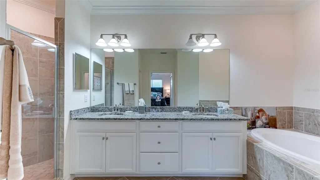 5805 Wake Forest Run Lakewood Ranch FL 34211