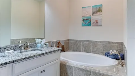 5805 Wake Forest Run Lakewood Ranch FL 34211
