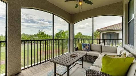 5805 Wake Forest Run Lakewood Ranch FL 34211
