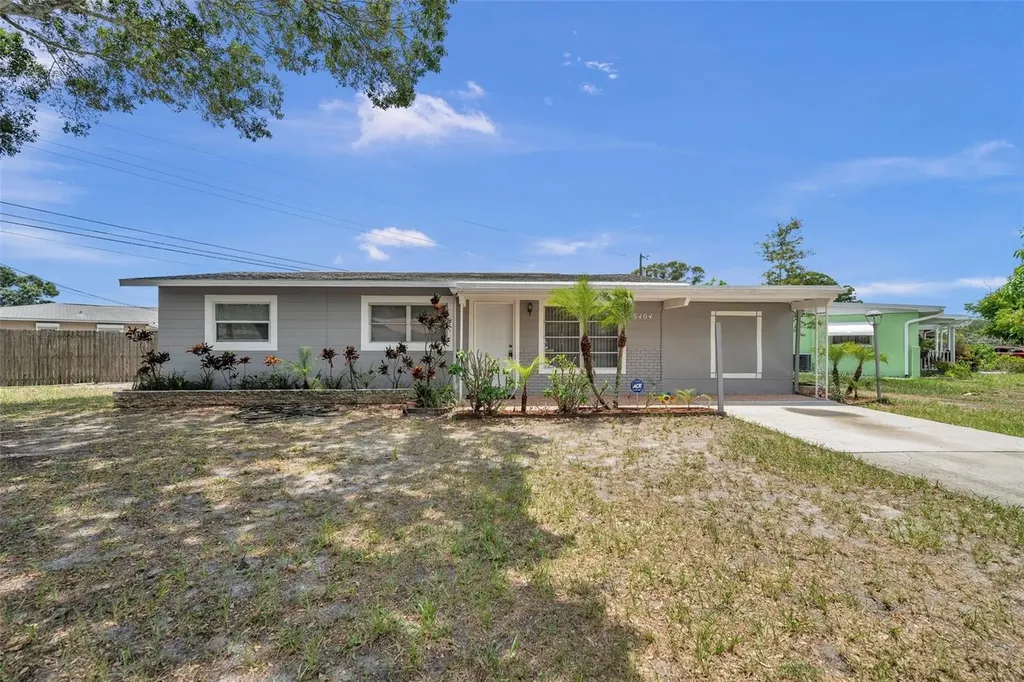 5404 Lown Street N St Petersburg FL 33714