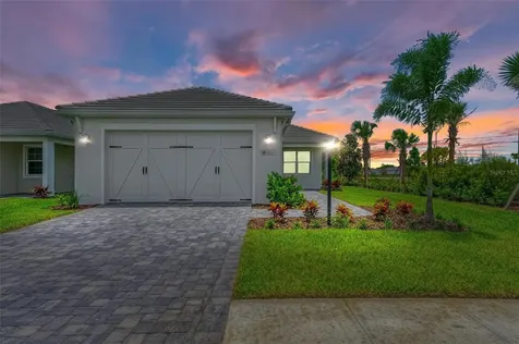 8101 Sternway Road Sarasota FL 34240