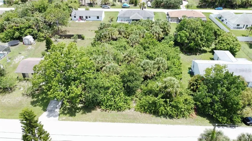 18311 Van Nuys Circle Port Charlotte FL 33948