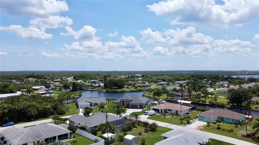 18311 Van Nuys Circle Port Charlotte FL 33948