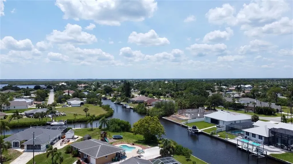 18311 Van Nuys Circle Port Charlotte FL 33948