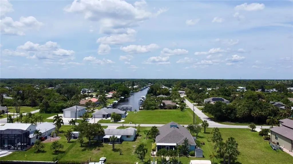 18311 Van Nuys Circle Port Charlotte FL 33948