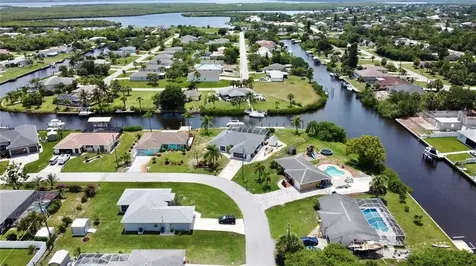 18311 Van Nuys Circle Port Charlotte FL 33948