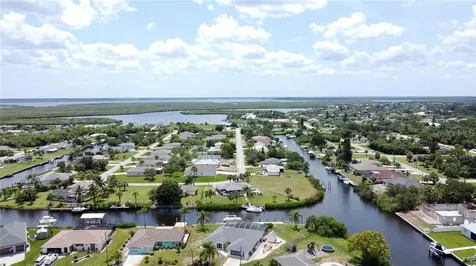18311 Van Nuys Circle Port Charlotte FL 33948