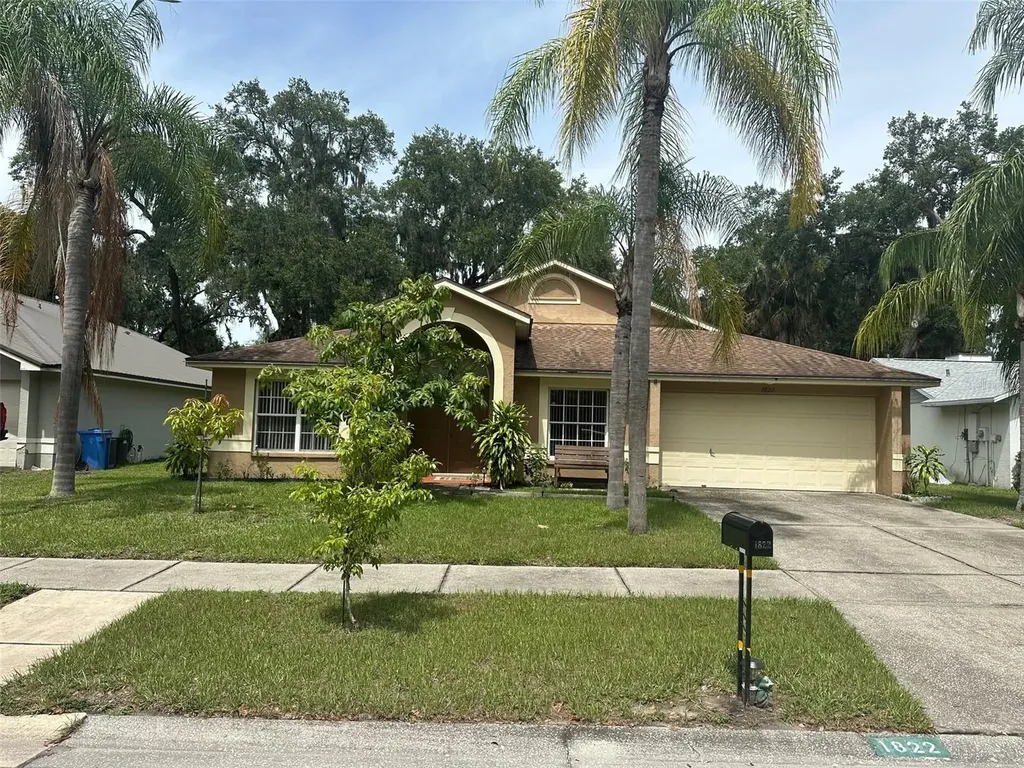 1822 Staysail Drive Valrico FL 33594